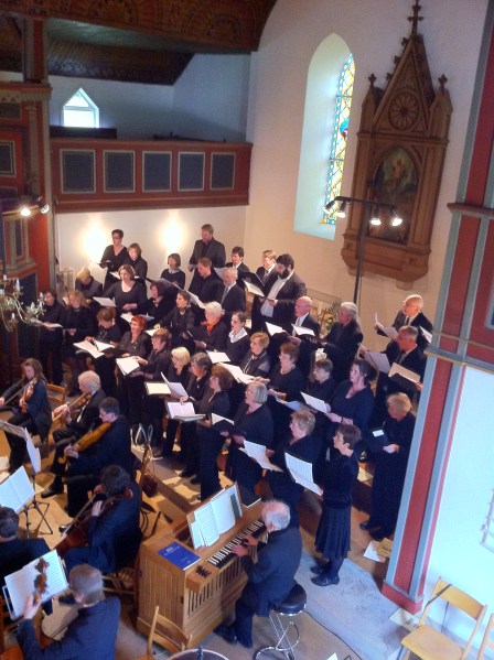 Chor Kirche zu Bergkirchen Bach-Trauerkantaten