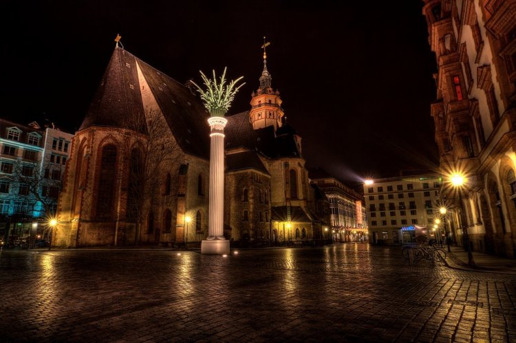 Adventsstimmung an der Nikolaikirche in Leipzig