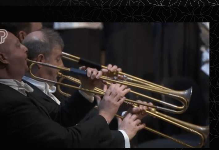 J. E. Gardiner mit der h- Moll-Messe in Paris, April 2015 im Foto sein Trompeten-Ensemble.