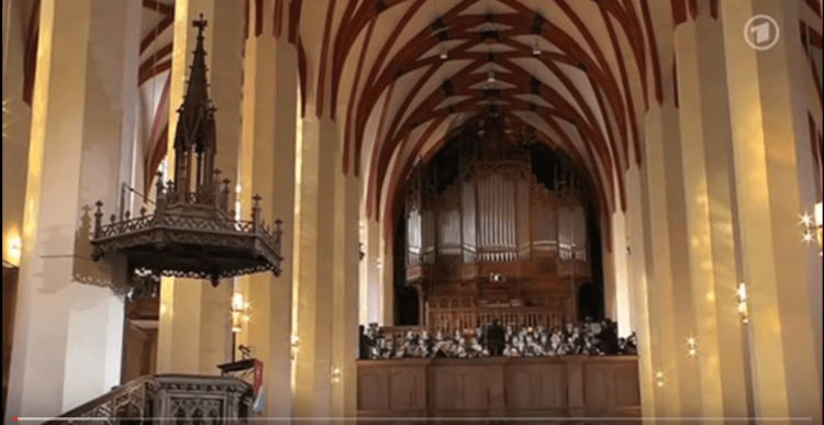 Thomaskirche Leipzig mit der Sauer-Orgel